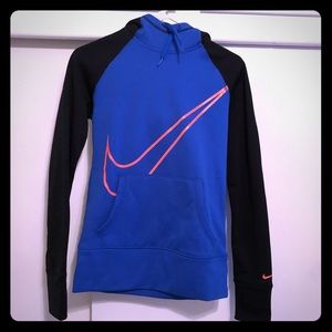 Nike therma-fit sweatshirt hoodie